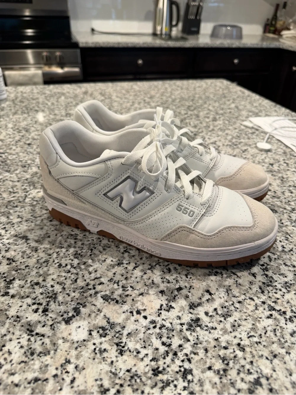 New Balance 550 Men’s Sneakers in White and Gum